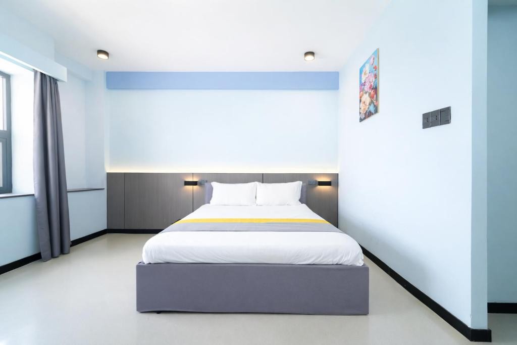 Room at Palette Amura Hotel - Near Gigamall, SAIGON / HO CHI MINH CITY