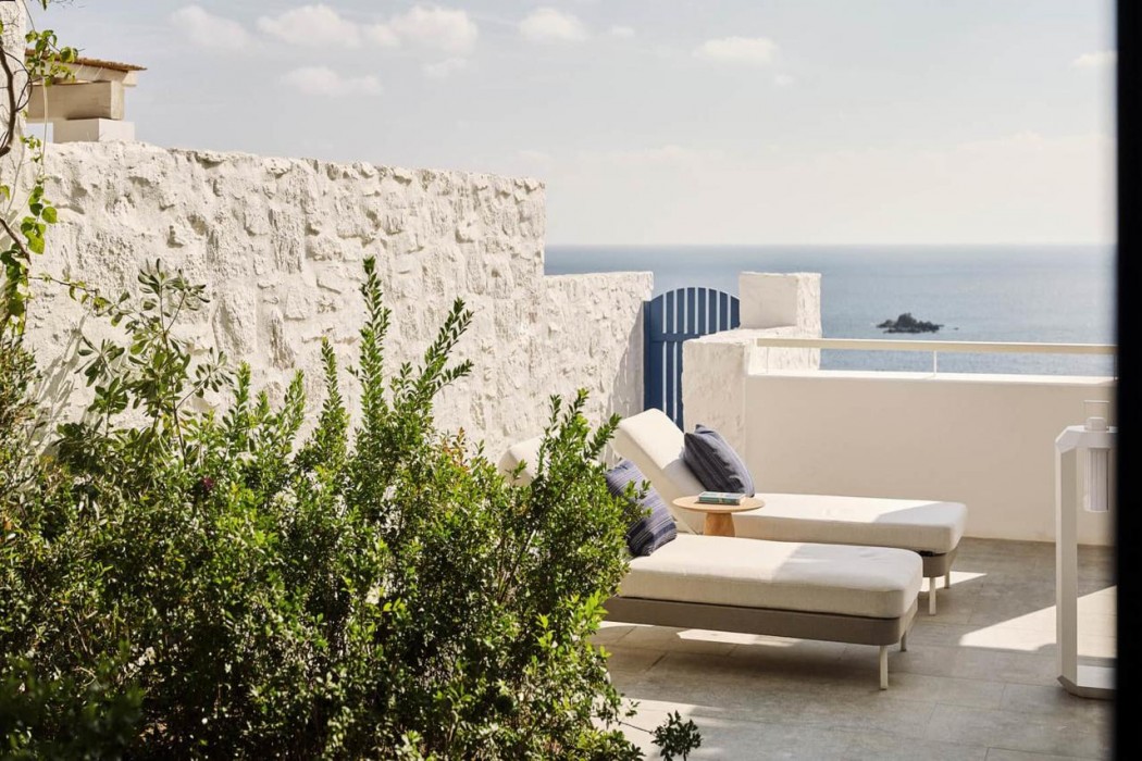 Four Seasons Hotel Mykonos 9/15