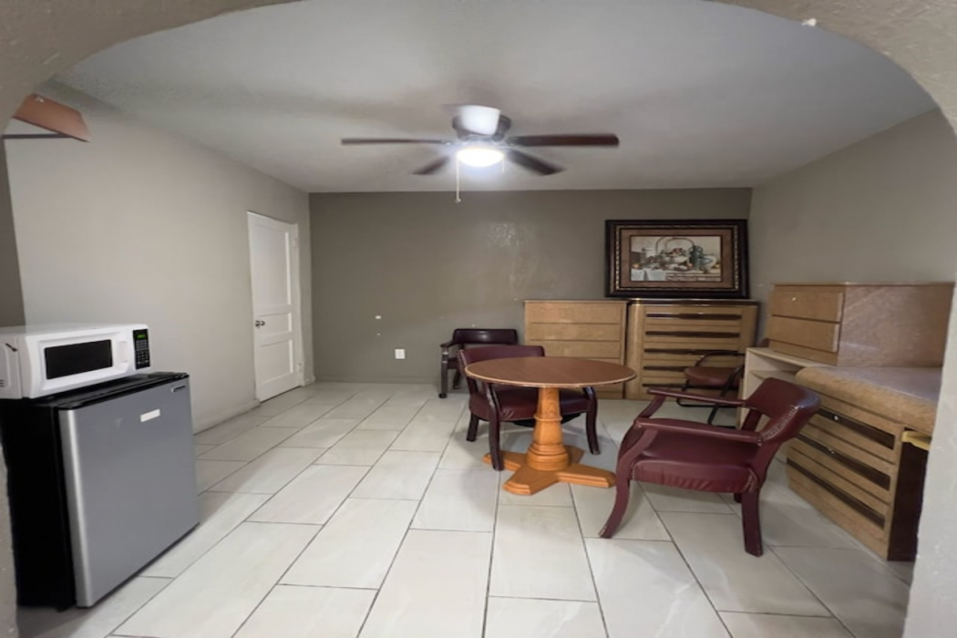 OYO Regency Inn Daytona Beach Near Airport 写真4