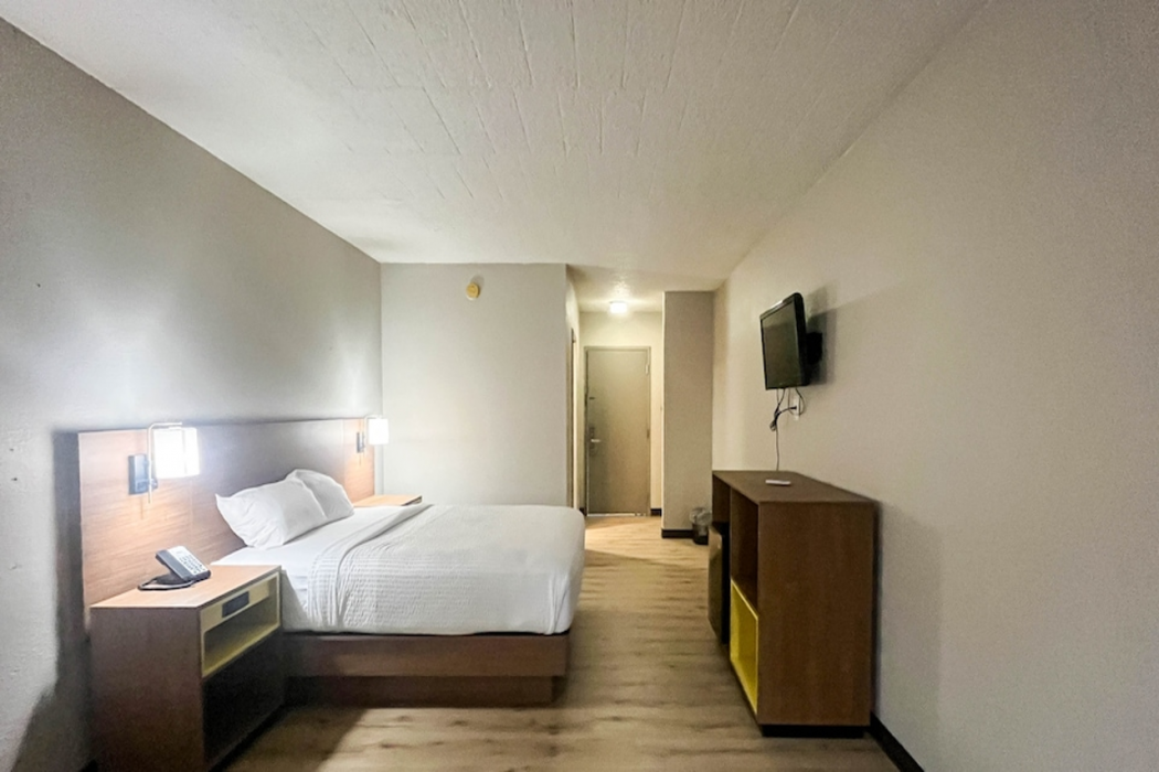 Motel6 Fremont, OH 8/19