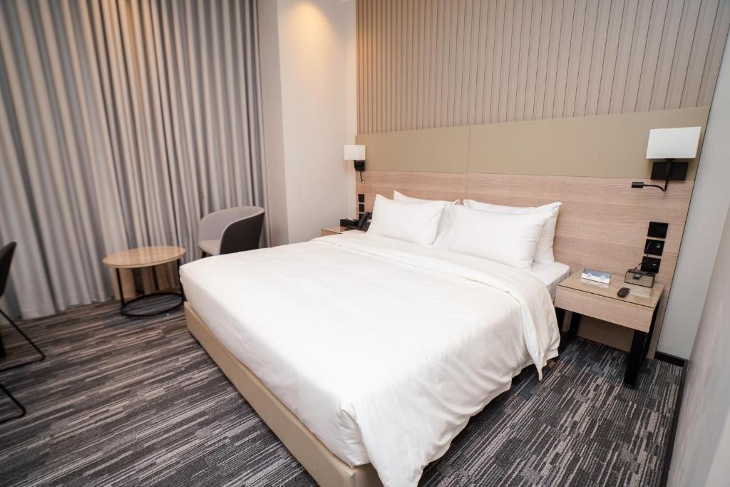 شقق فندق أزها الرياض(Azha Alriyadh Hotel Apartment) 8/13