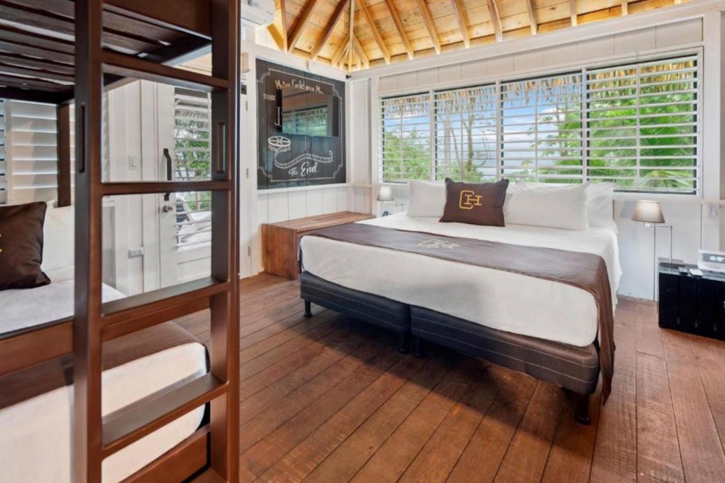Central Hotel Bocas del Toro 12/30