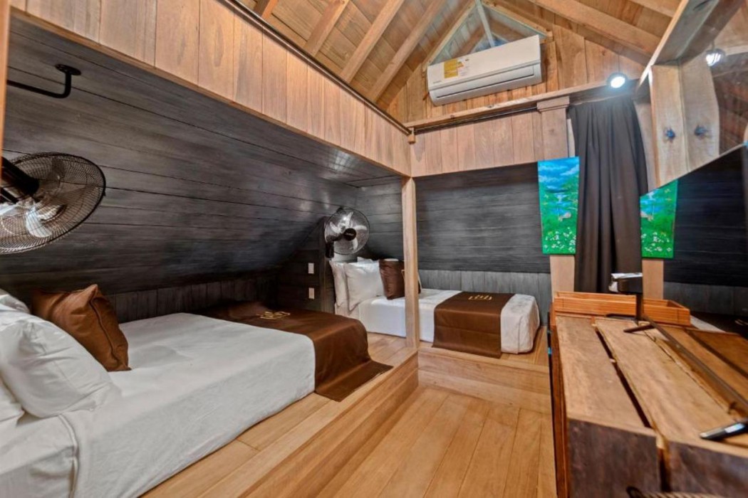Central Hotel Bocas del Toro 9/30
