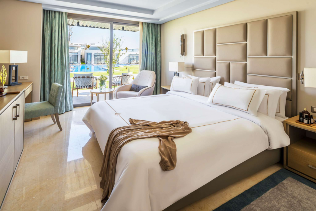 Rixos Premium Magawish Suites and Villas 2/11