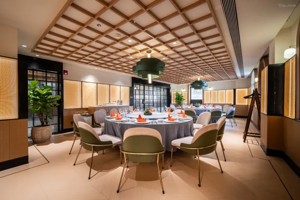 Habo Hotel Shanghai a member of Design Hotels 17/18