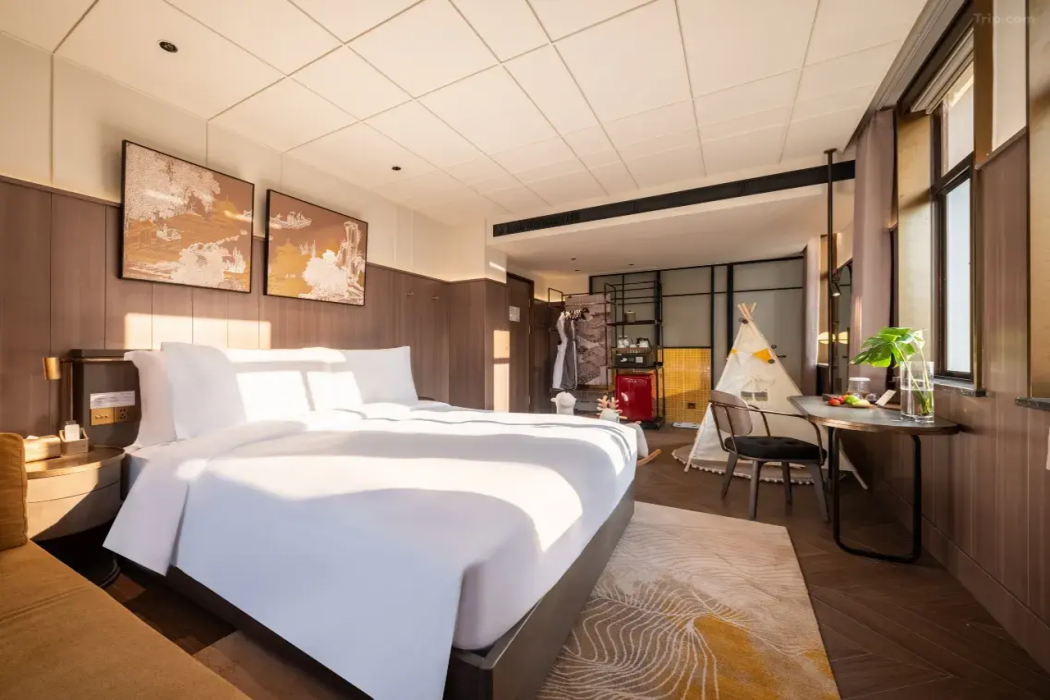 Habo Hotel Shanghai a member of Design Hotels 11/18