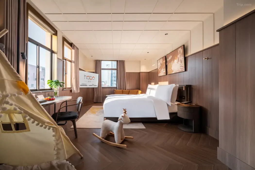 Habo Hotel Shanghai a member of Design Hotels 9/18