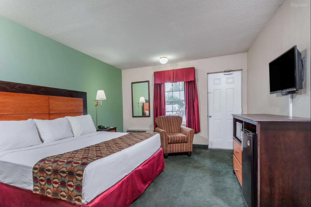 Baymont by Wyndham Lexington 7/17