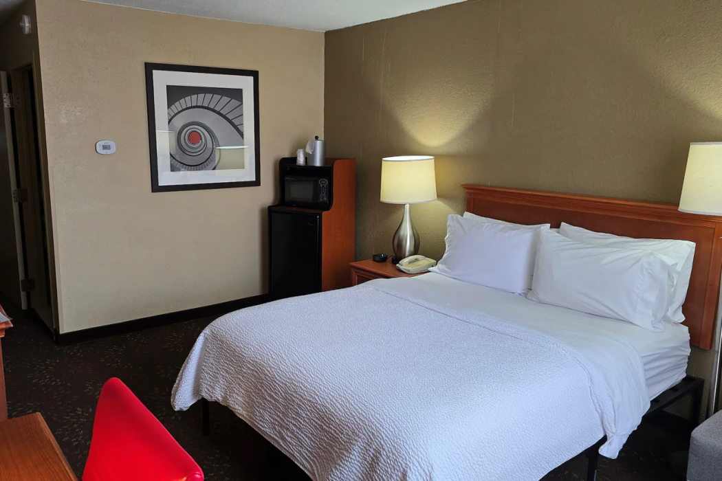 Alexandria Hotel & Conference Center 5/28