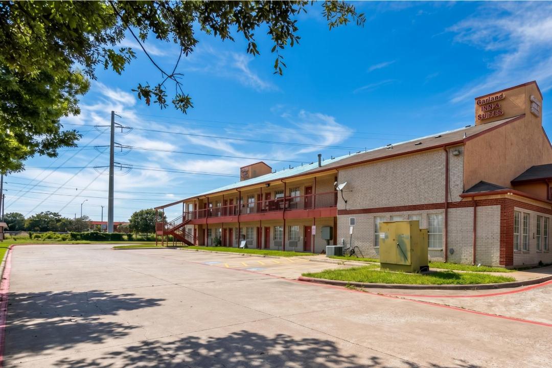 Garland Inn & Suites near Dallas TX in GARLAND - TX