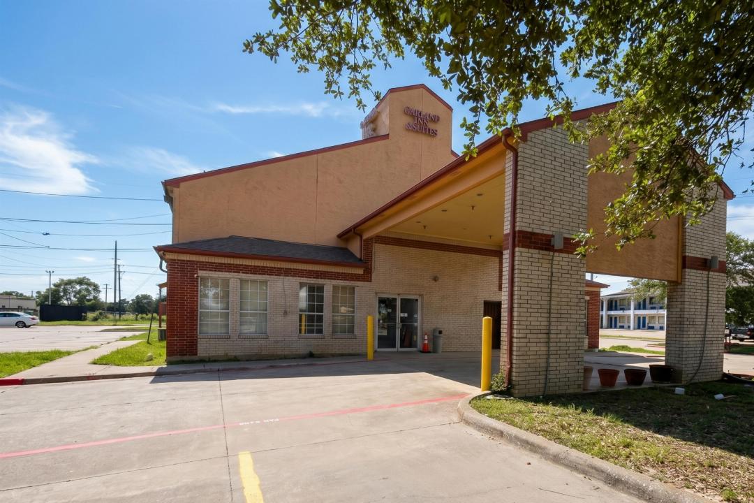 Garland Inn & Suites near Dallas TX 8/12