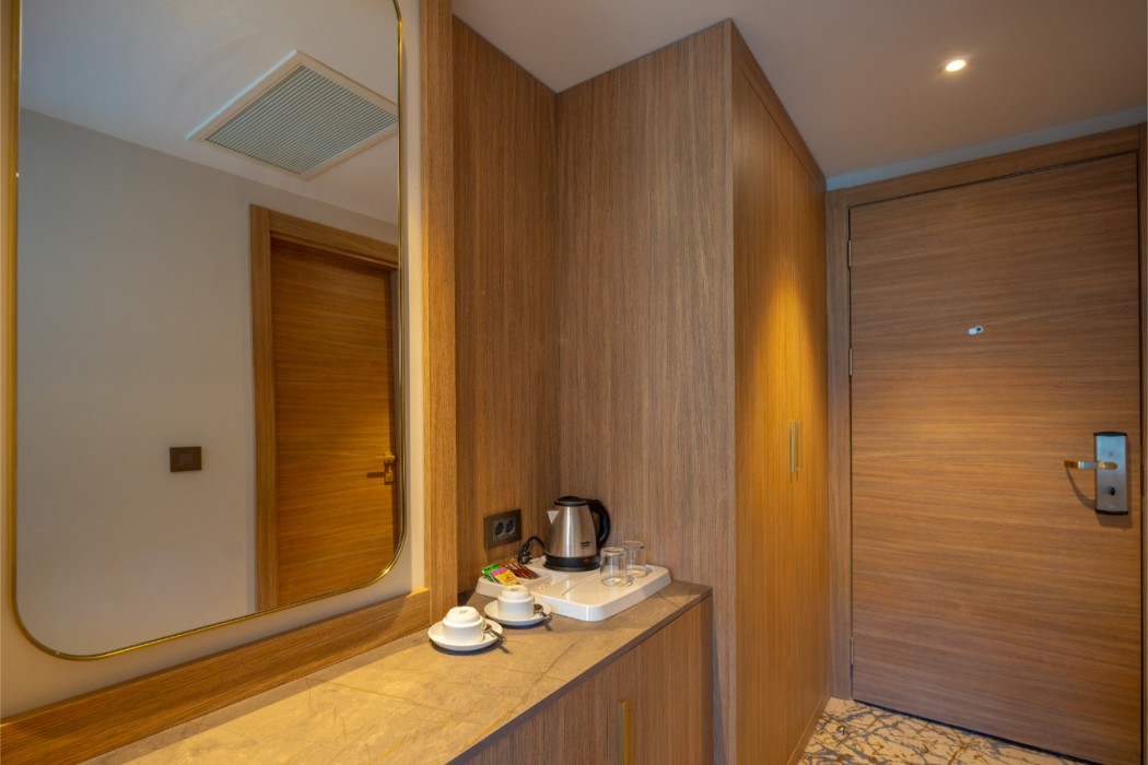 Ozkaymak Marina Hotel 38/98