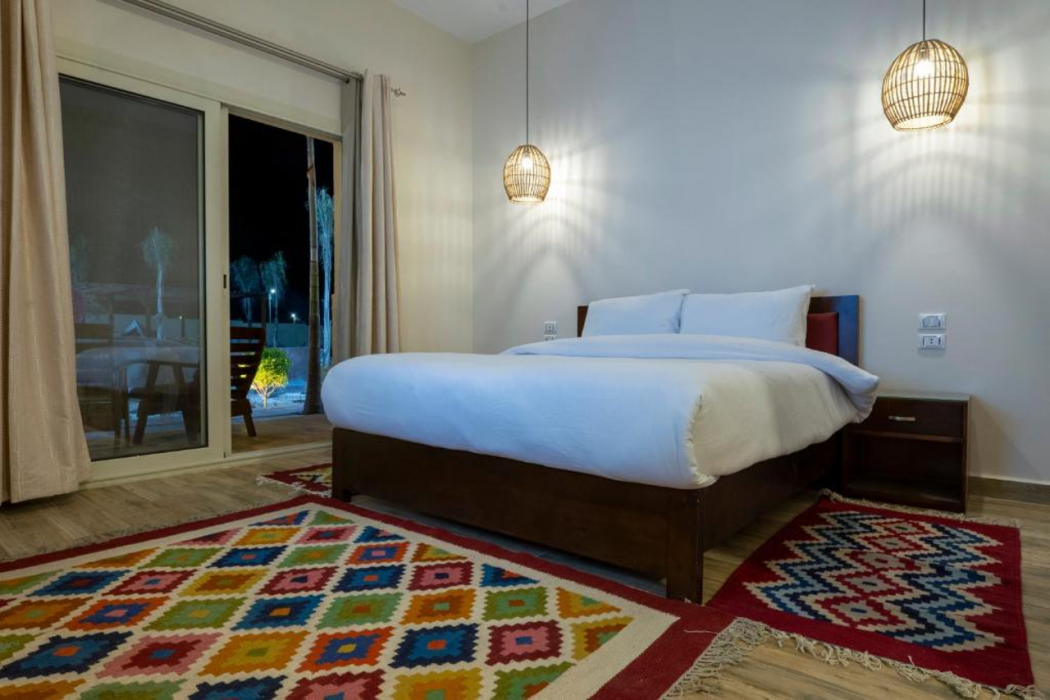Azad Siwa Hotel 7/12