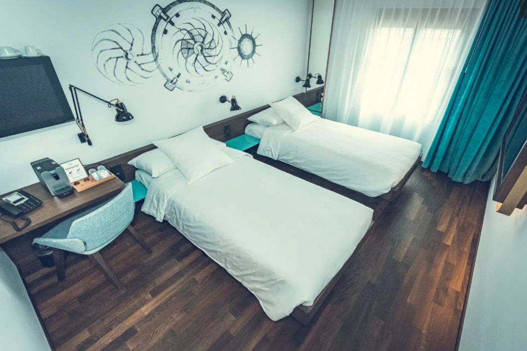 Hotel Bernina Geneve 16/61