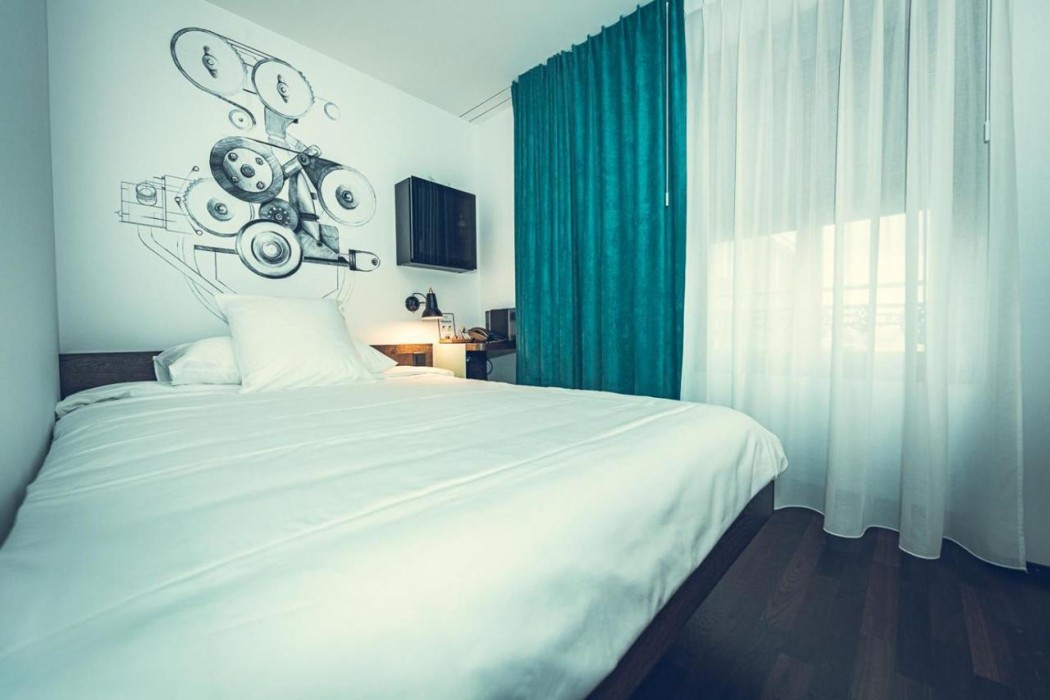 Hotel Bernina Geneve 7/61