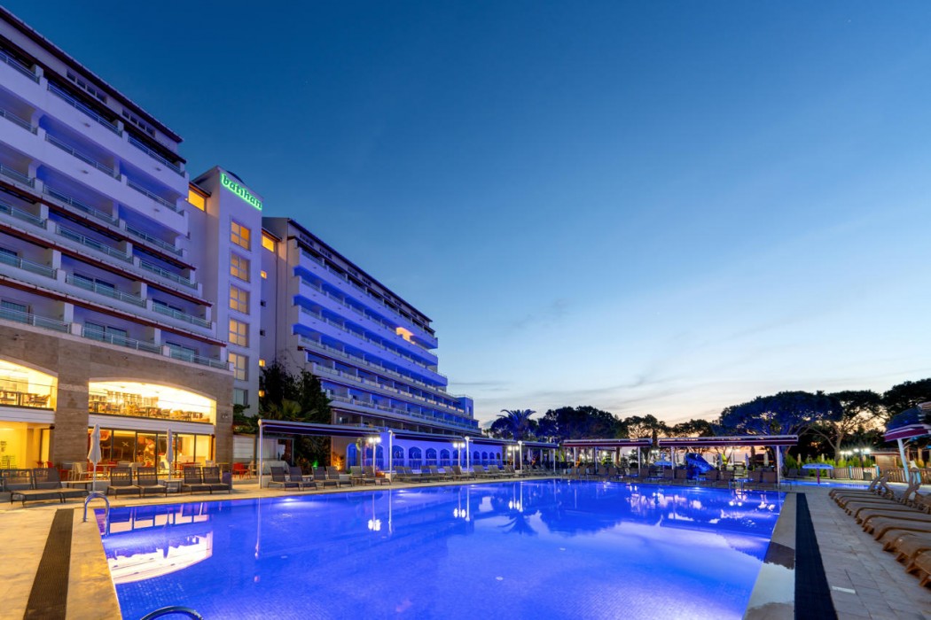 BATIHAN BEACH RESORT 写真3