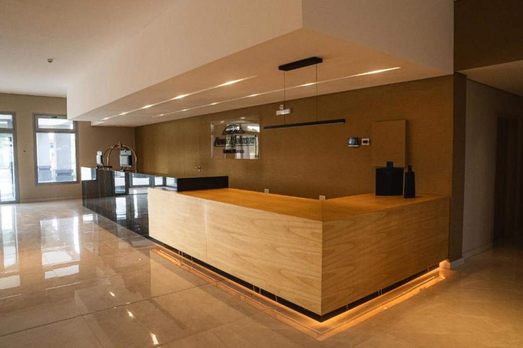 Howard Johnson by Wyndham Bahia Blanca 10/34