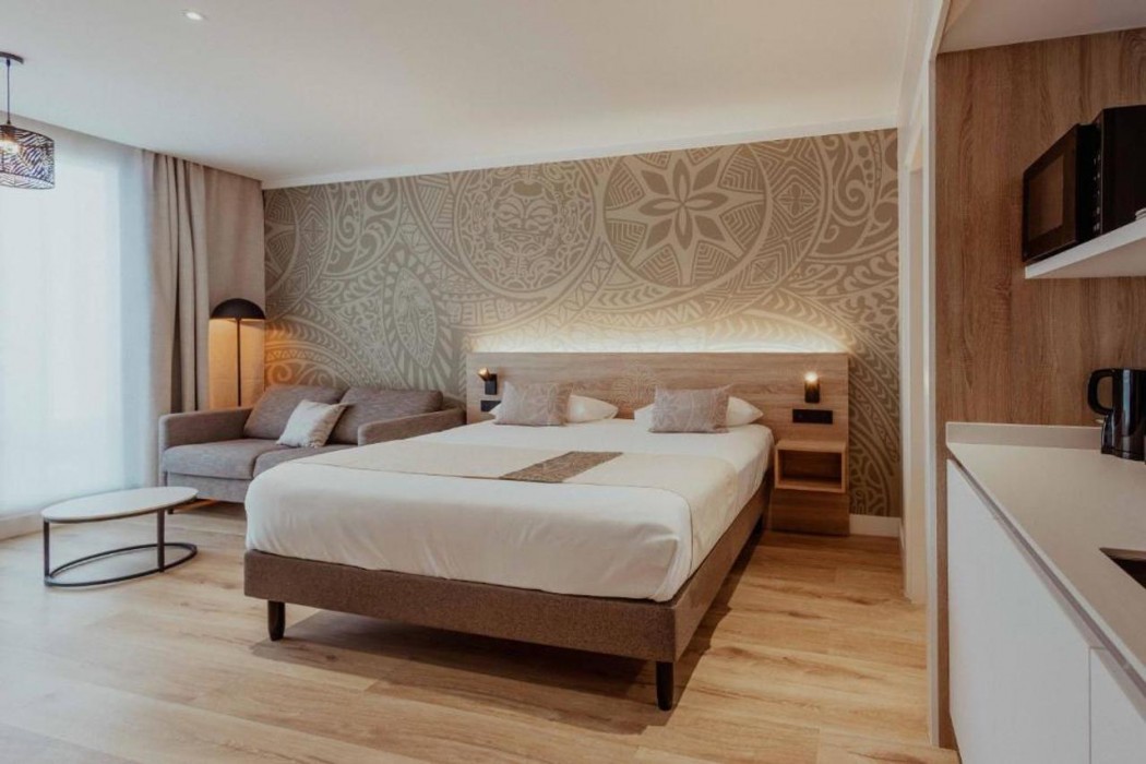 Room at Hotel Reva Tahiti, PAPEETE