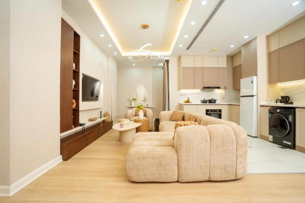 Aumary Hotel & Residences 7/16