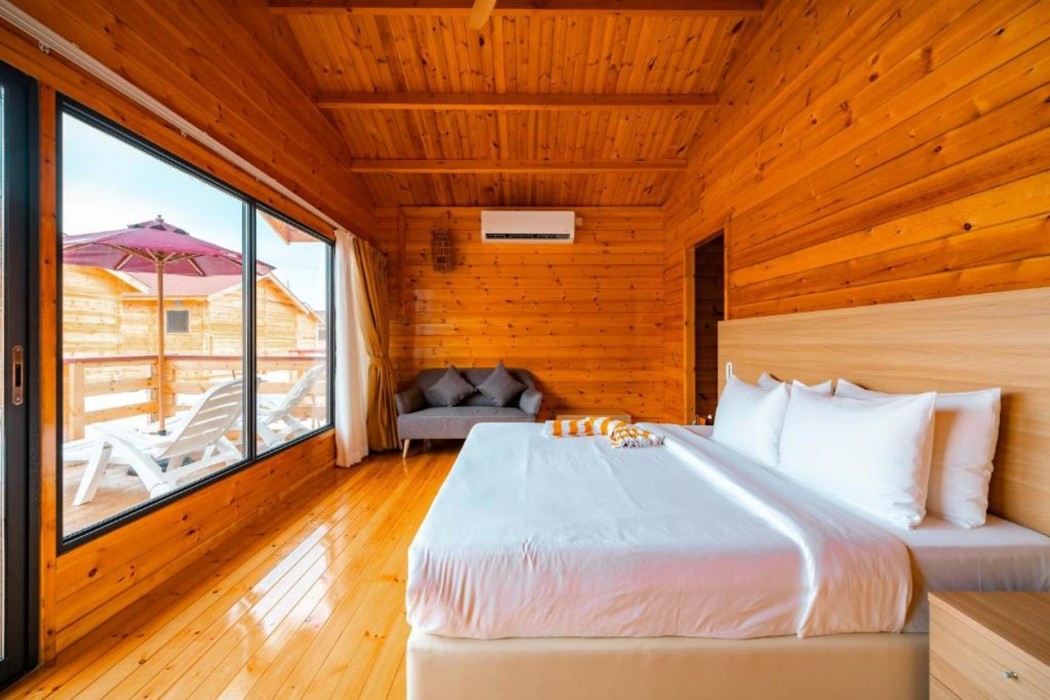 JSK Mantanani Island Resorts Trademark by Wyndham 10/23