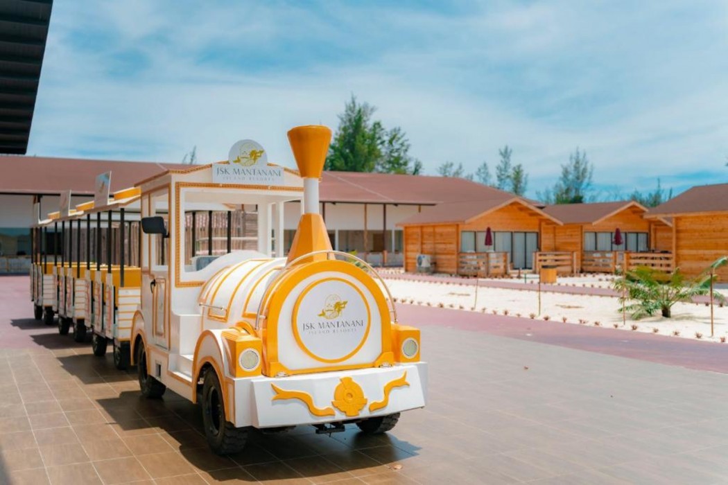 JSK Mantanani Island Resorts Trademark by Wyndham 22/23