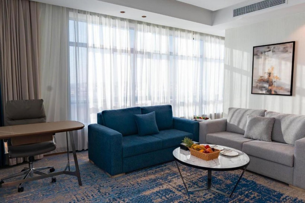 Sea Tower Hotel 6/22
