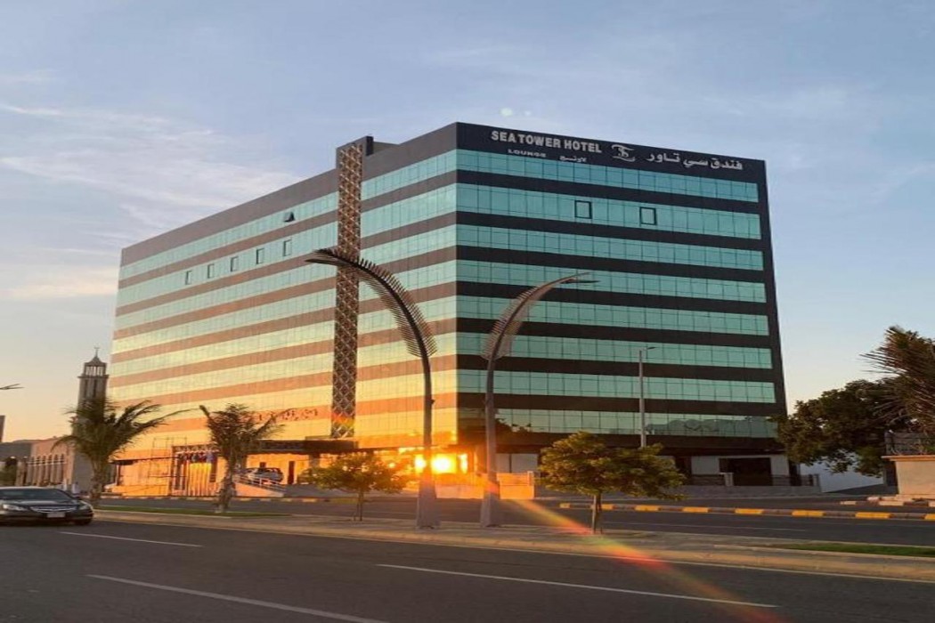 Sea Tower Hotel in UMLUJ