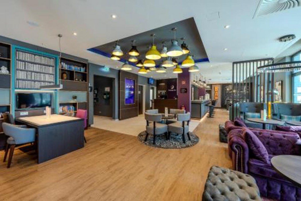 Premier Inn Bremerhaven 38/72