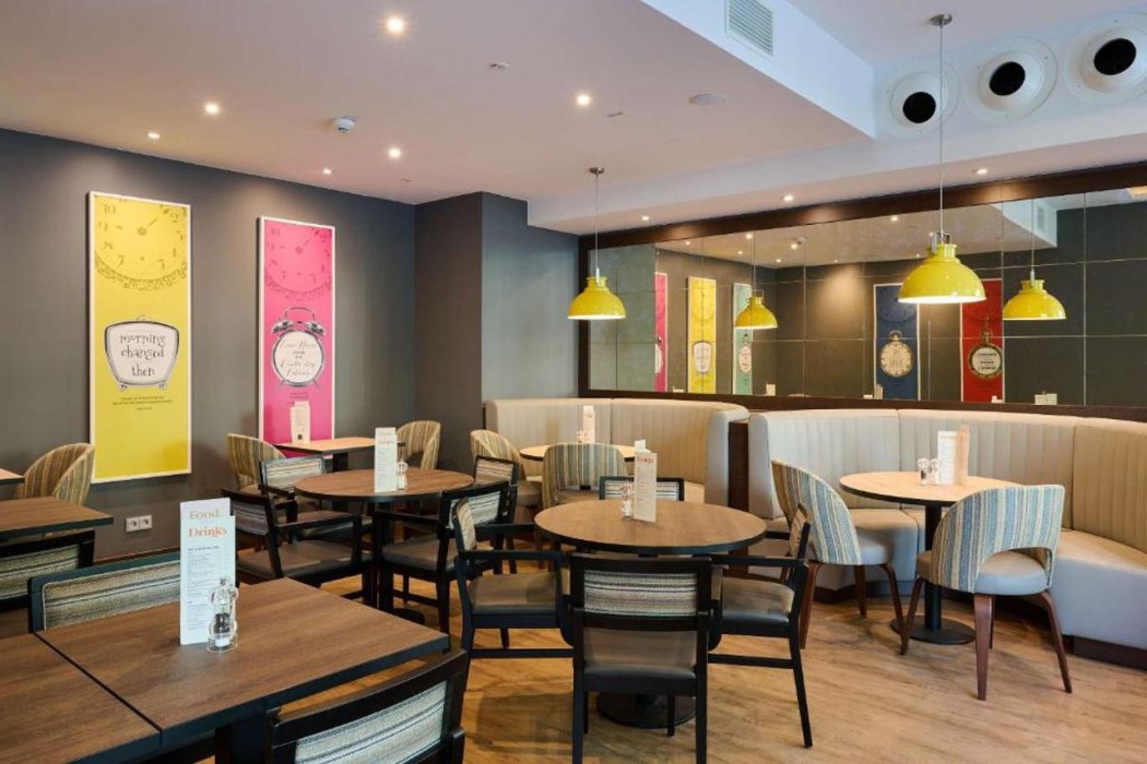 Premier Inn Frankfurt Eschborn 18/31