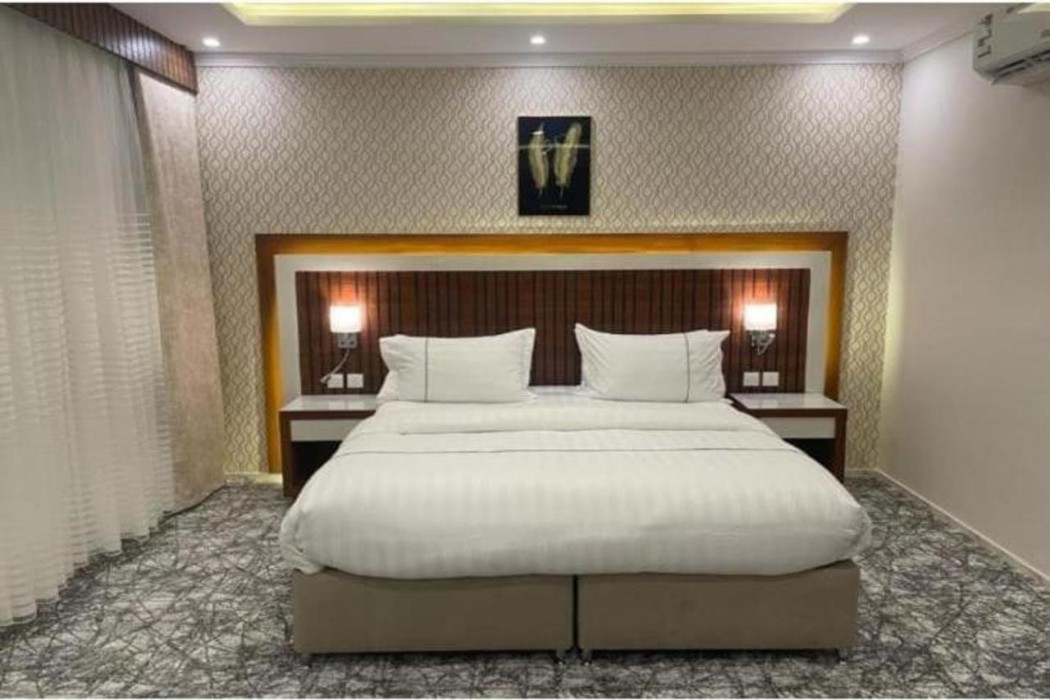 HAYAT TOWN HOTEL 1 10/13