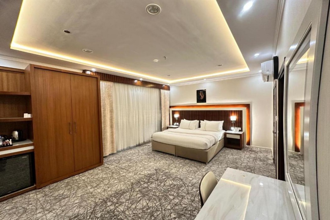 HAYAT TOWN HOTEL 1 11/13