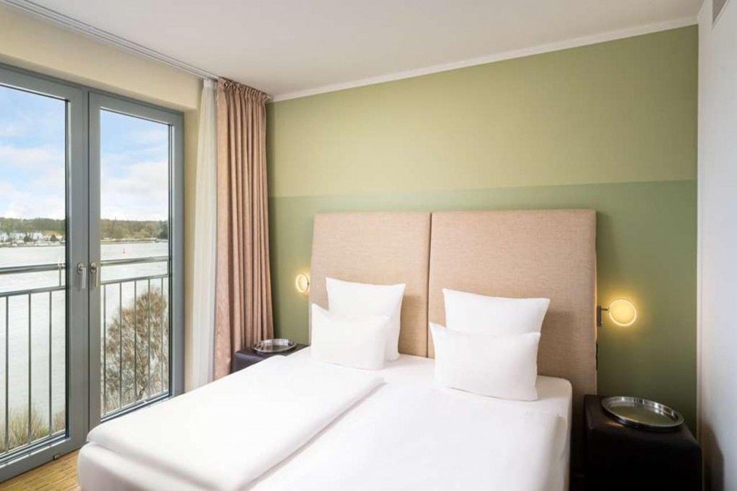 Premier Inn Hamburg Finkenwerder Elbufer 10/34