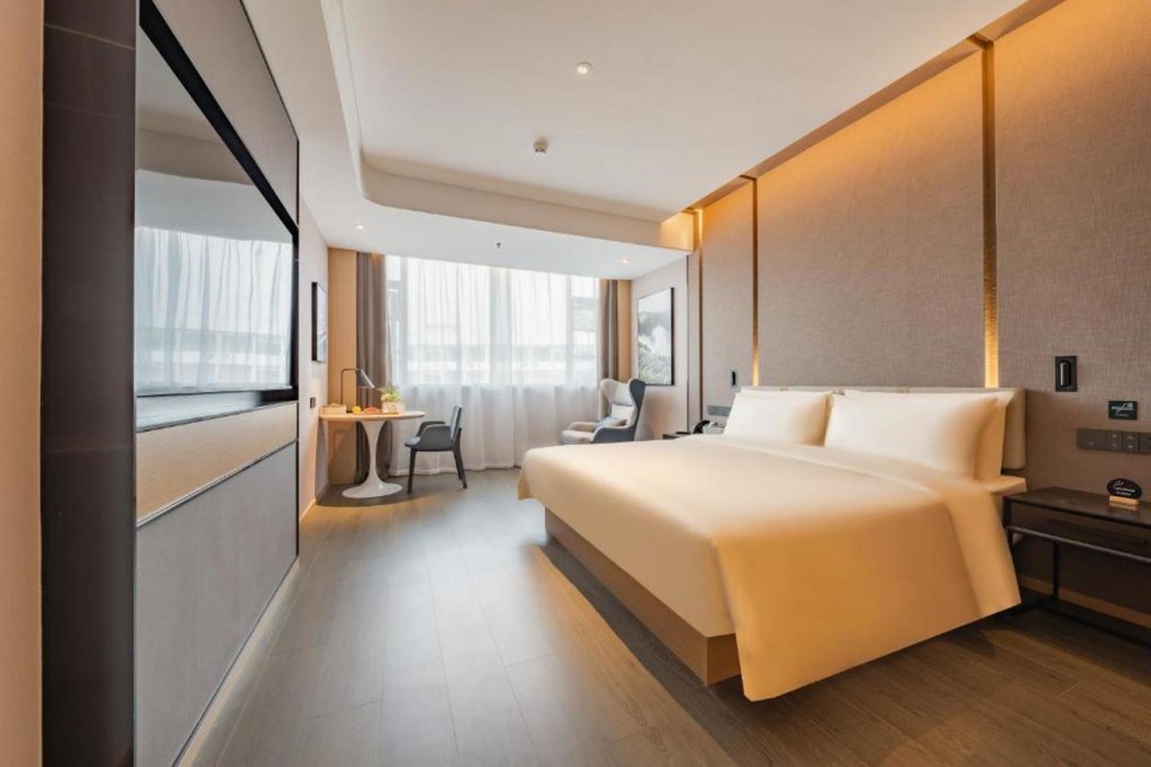 Atour Hotel Shanghai New International Expo Center Yanggao South Road Metro Station 1/24