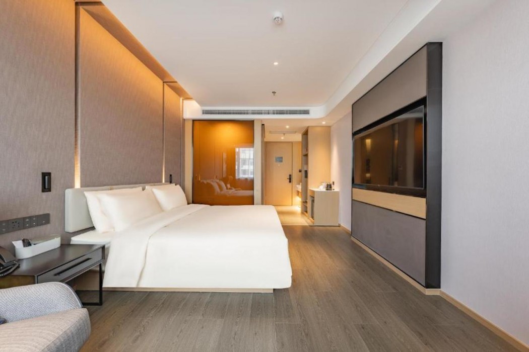 Atour Hotel Shanghai New International Expo Center Yanggao South Road Metro Station 8/24