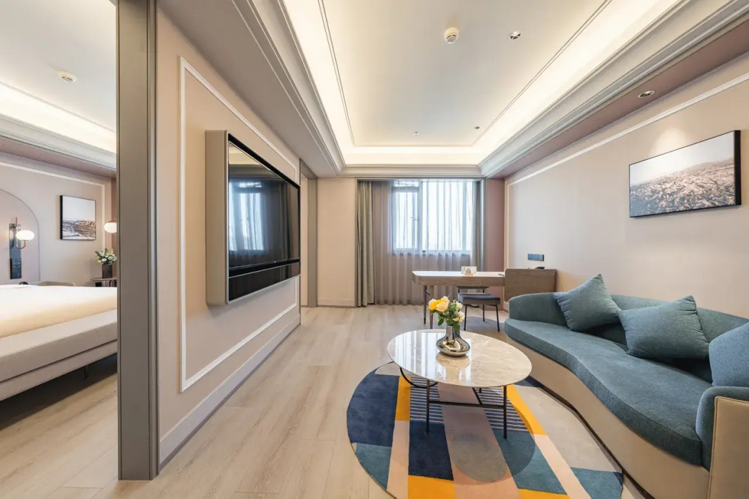 Shanghai Anting subway station Atour X Hotel 8/20