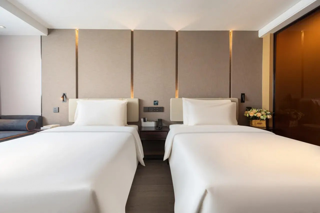 Atour Hotel Shanghai CBD 2/20