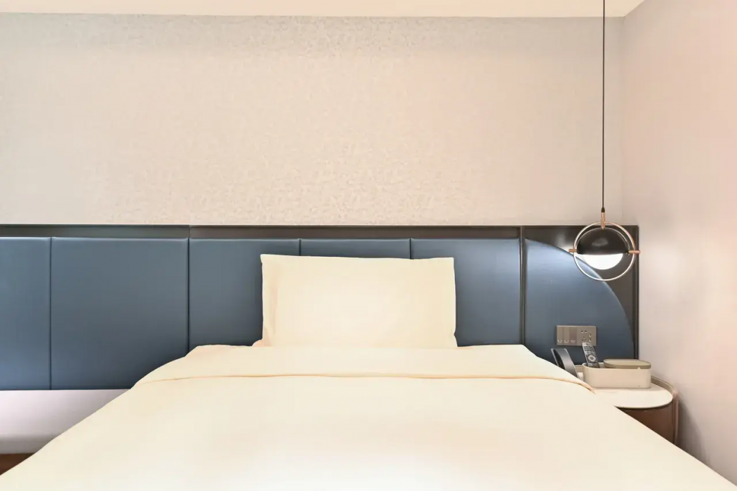 Atour X Hotel Nanjing West Road Shanghai 8/23
