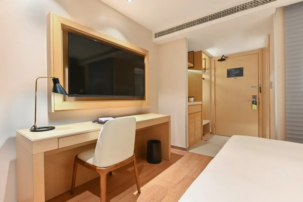 Atour X Hotel Nanjing West Road Shanghai 4/23