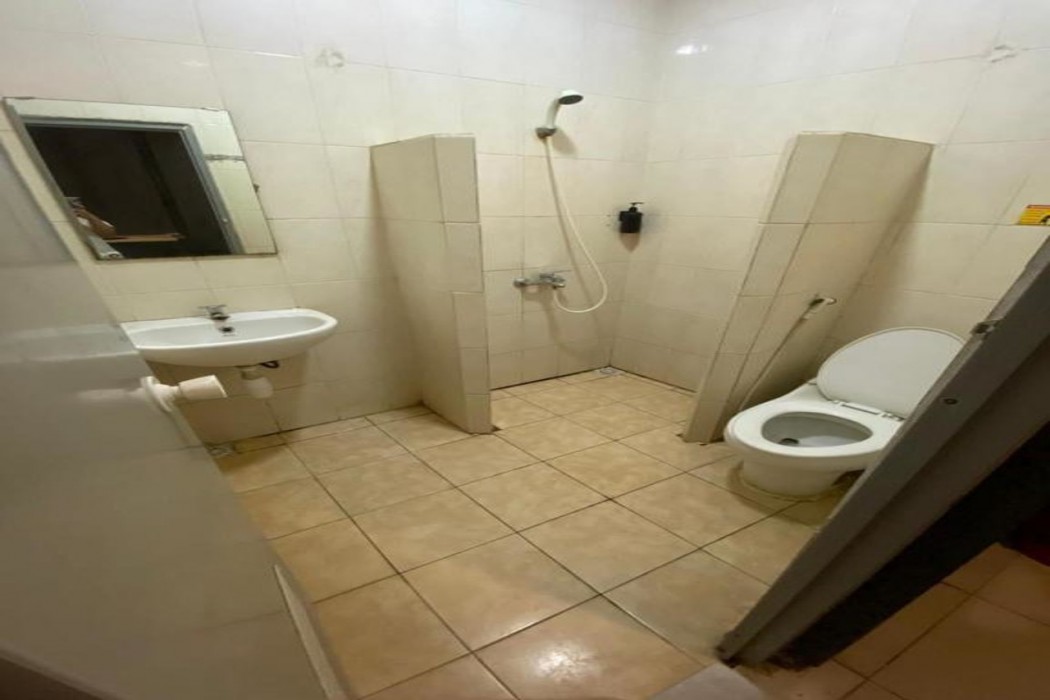 Grand Charis Hotel Tulungagung 13/20