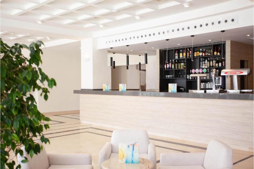 Grupotel Club Menorca 47/70