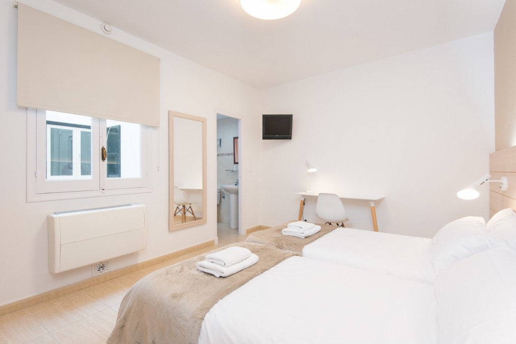Hostal Jume - Urban Rooms 9/13