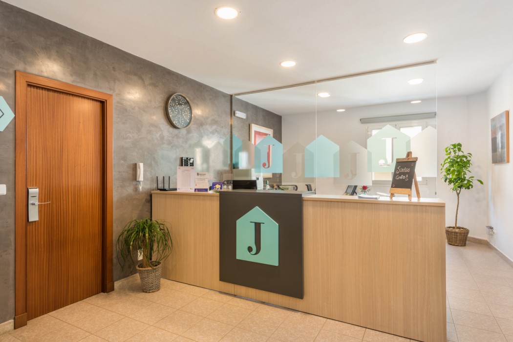 Lobby at Hostal Jume - Urban Rooms, MAHON