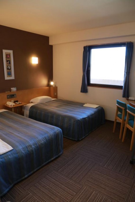 Hotel Crown Hills Arakawaoki 17/40