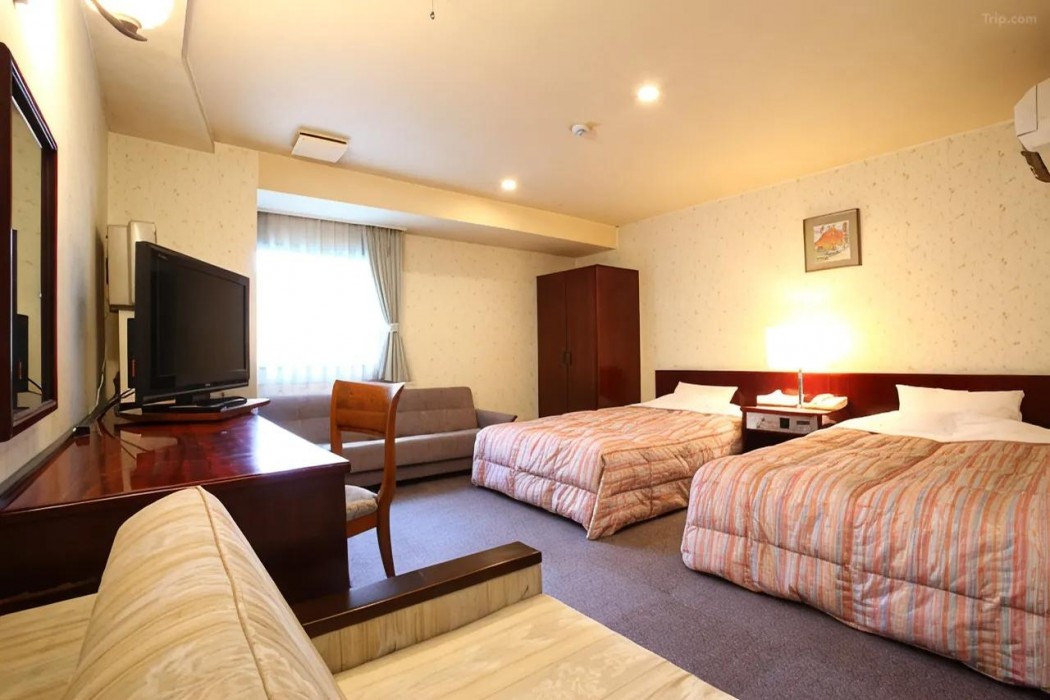 Hotel and Residence Nanshukan 9/23