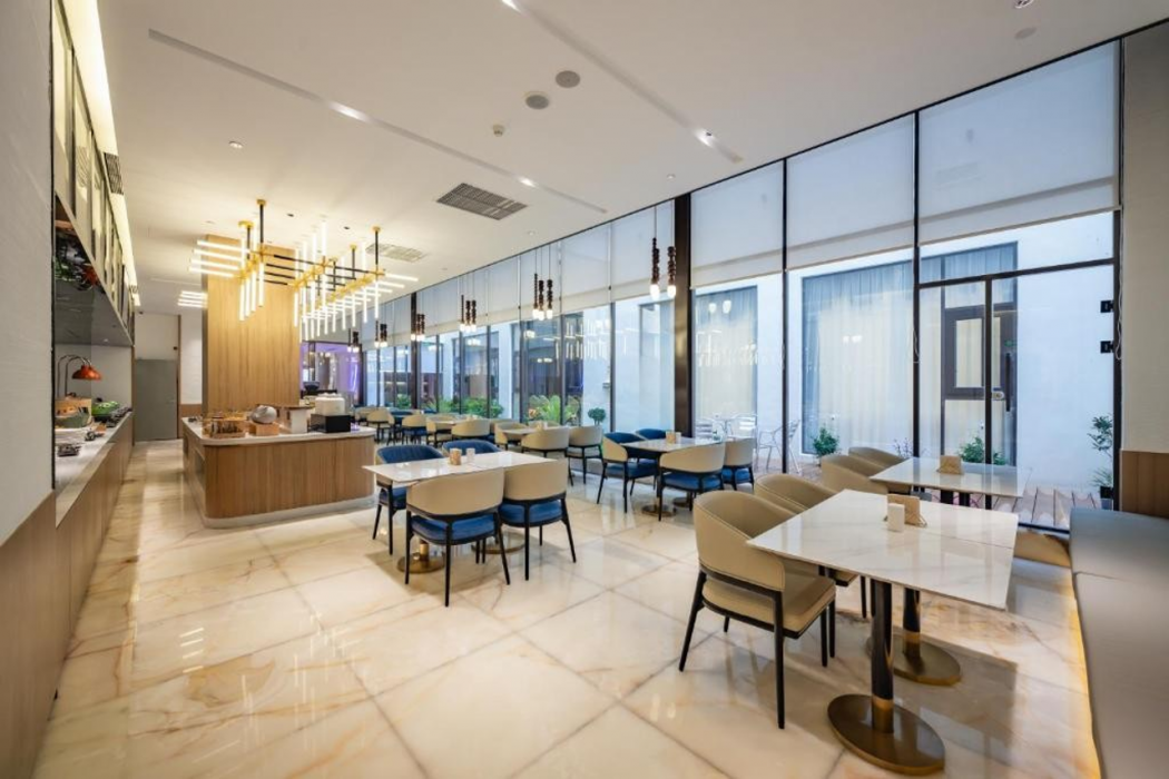 Atour Hotel Shangnhai Xuhui Huajin 8/20