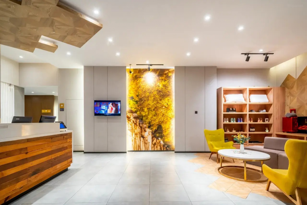 Atour Hotel Shanghai Lujiazui Minsheng Road subway station 4/19