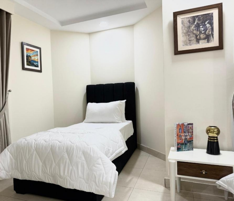 The DownTown Apartments Gulberg 18/22