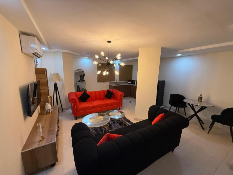 The DownTown Apartments Gulberg 16/22