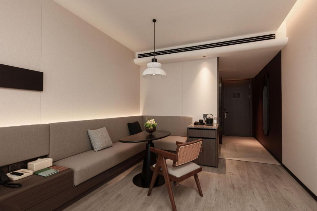 Shanghai Wujiaochang Xiangyin Road Atour Hotel 7/20