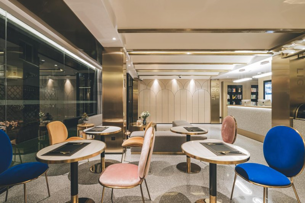 Atour Light Hotel (The Bund, Nanjing East Road) 23/28